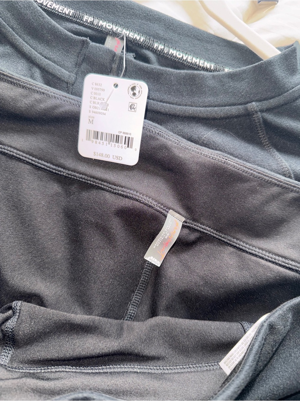 FP Movement 2 piece Set Sweatshirt + Skirt Black M fleece New - Picture 7 of 7